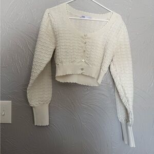 Women’s Zara Button-Up Cropped Cardigan, Medium